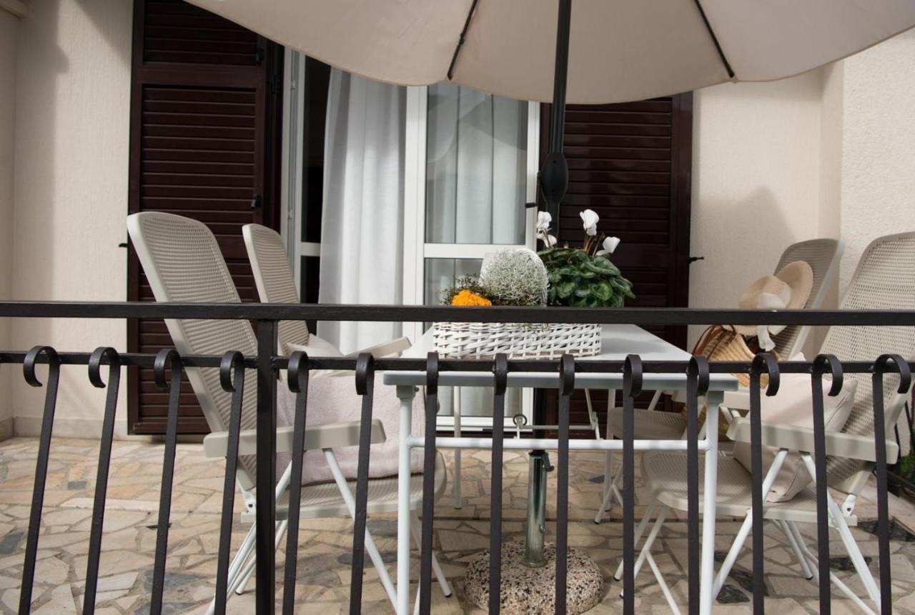 Apartments Sandra بوريتش المظهر الخارجي الصورة