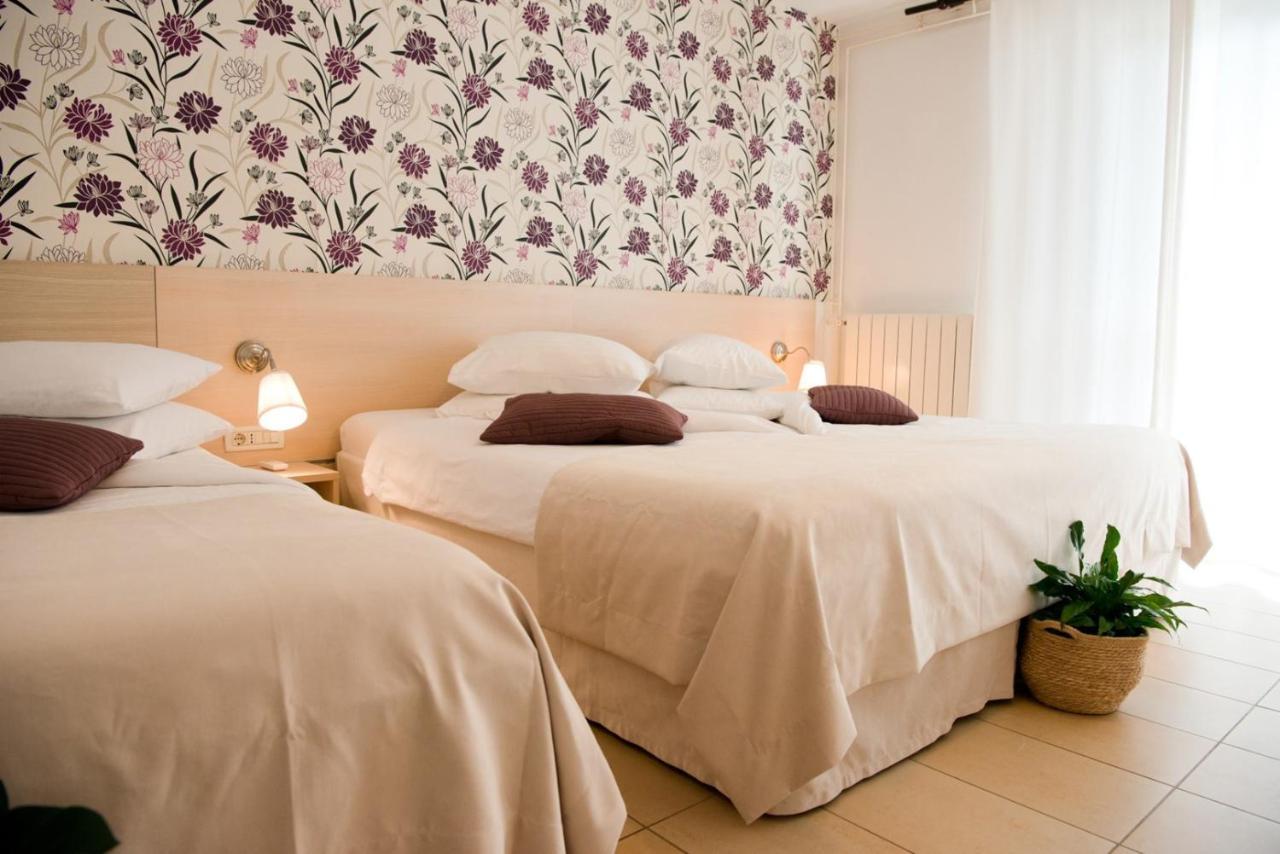 Apartments Sandra بوريتش المظهر الخارجي الصورة