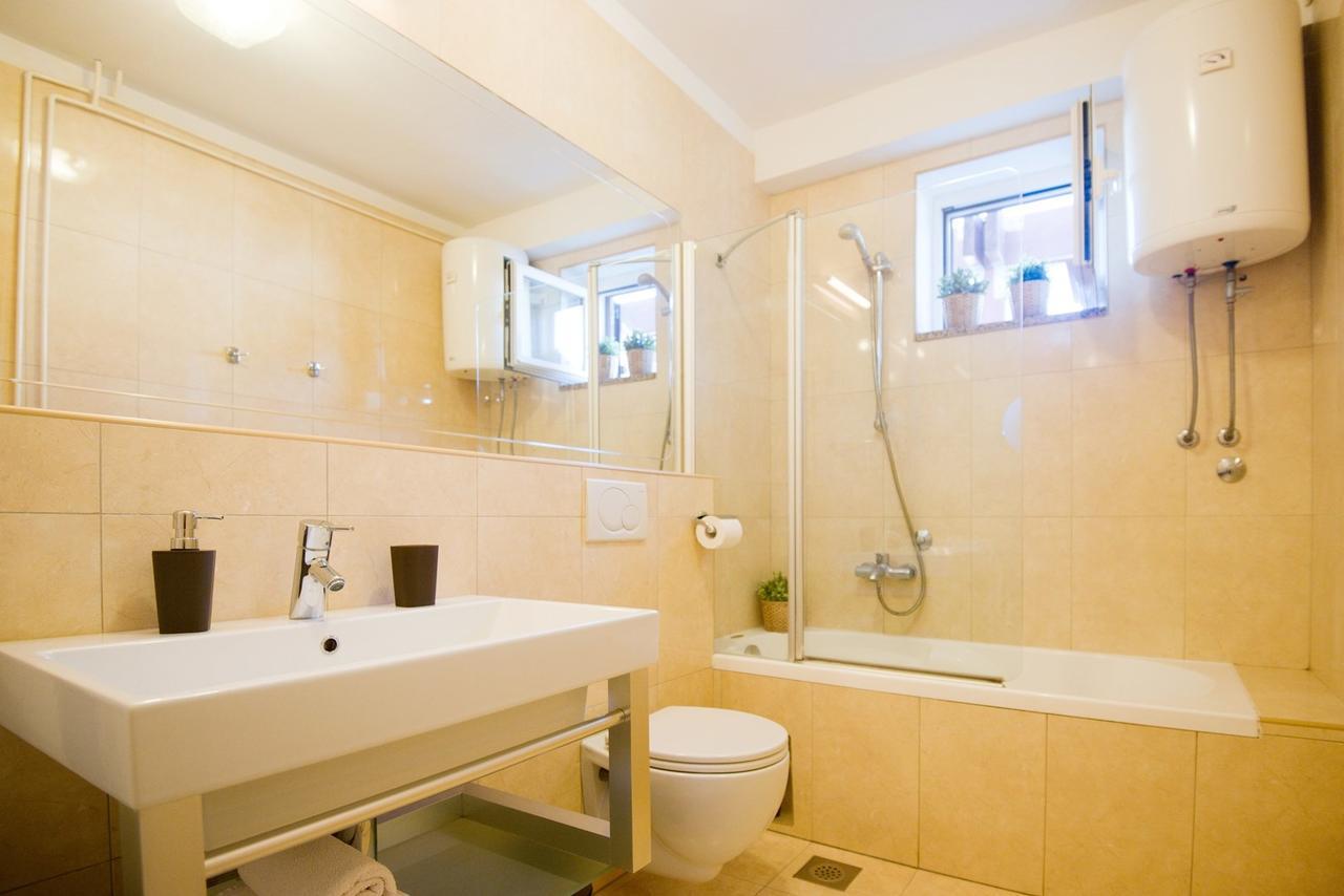 Apartments Sandra بوريتش المظهر الخارجي الصورة