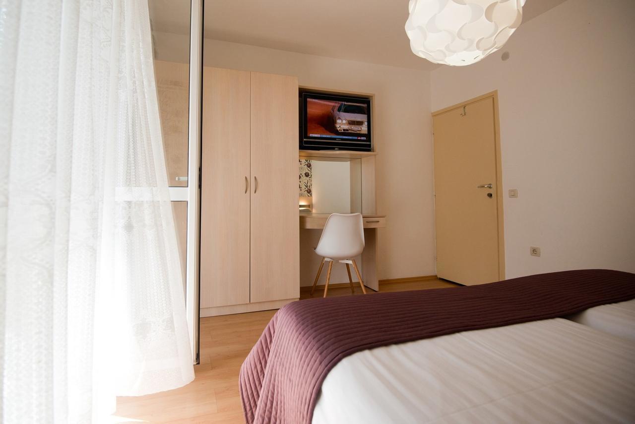Apartments Sandra بوريتش المظهر الخارجي الصورة